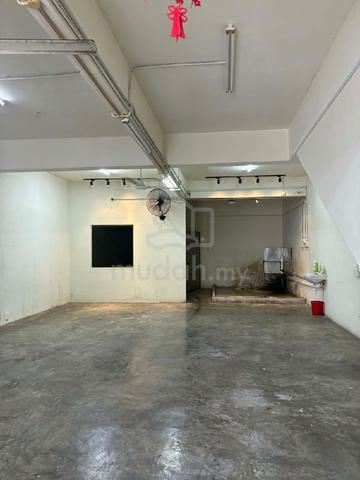 Shoplot for rent 1