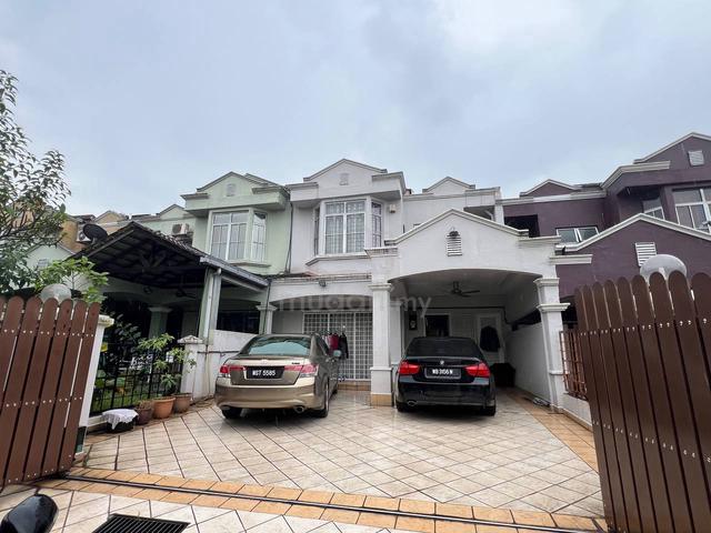 Great Location, 24x80sf, Double Storey, Seksyen 13 Shah Alam 1