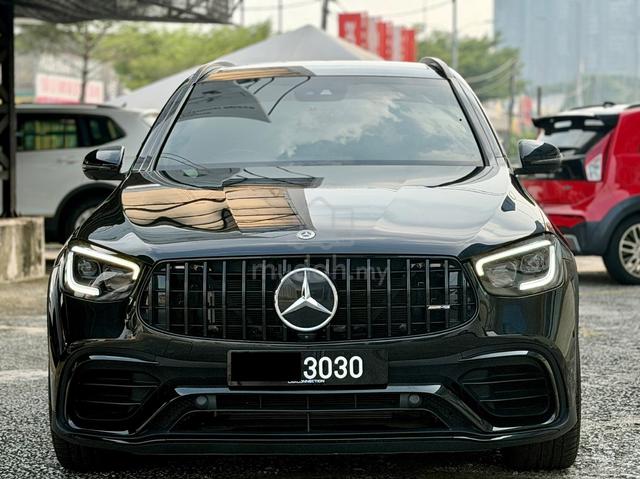 2021 Mercedes Benz GLC300 2.0 AMG ONLY 35K KM - 3