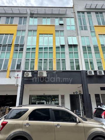 NEAR MRT 6157ft 4 Storey Shop Lot Office Signature Park Kota Damansara 1