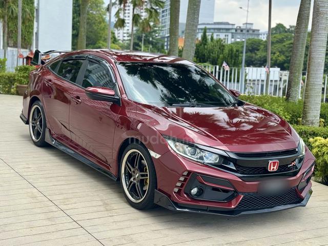 2016 Honda CIVIC 1.8 I-VTEC Fully Loaded - 2
