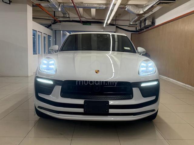 2023 Porsche Macan 2.0L NFL - 3