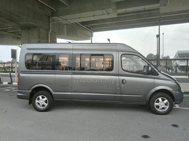 2015 Maxus V80 2.5 (M) Window Van 15 Seat - 4