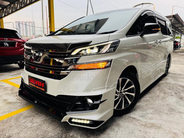 Toyota VELLFIRE 3.5 EXECUTIVE LOUNGE SUPER LOW MIL - 2