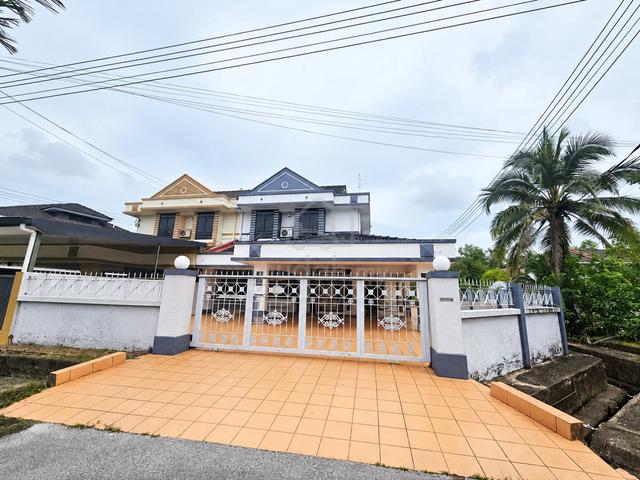 2.5 Storey Semi-Detached House @ Bukit Bayor, Kuching for sale 1