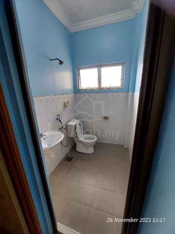 Putri Ria Apartment 1