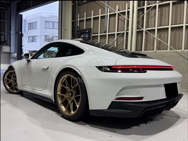 2024 Porsche 911 4.0 GT3 TOURING PACKAGE (M) - 4