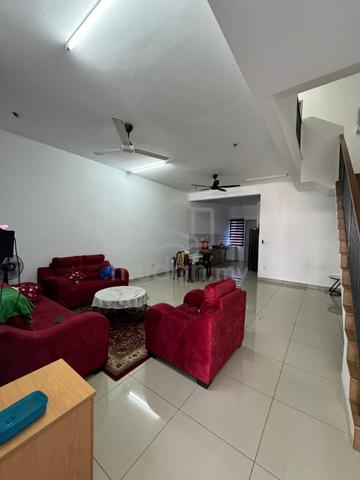 Rumah Mampu Milik di Nilai 1