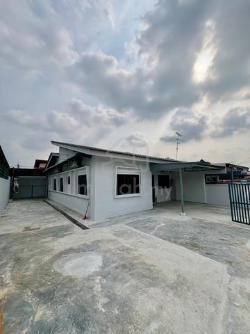 Taman Sri Tebrau 1 Storey House for RENT near CIQ Pelangi Sentosa 1