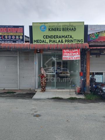 Kedai untuk disewa area Gong Badak 1