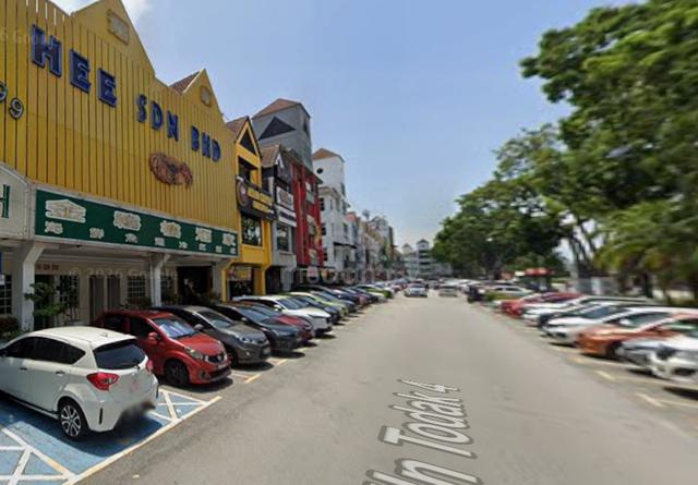 Jalan Todak / Ground Floor / Near Sunway Carnival / Main Road 1