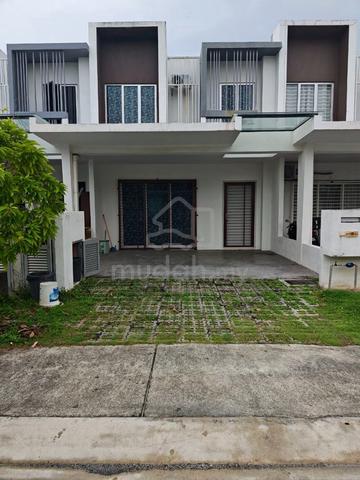 Two Storey Terrace Casaview Cybersouth 1