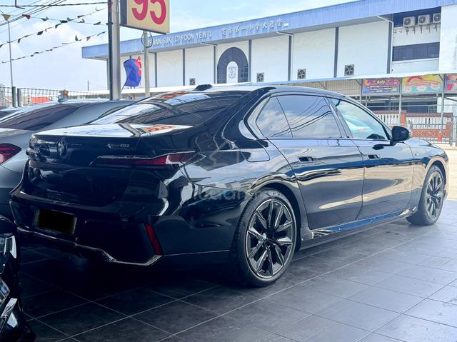 2023 Bmw I7 1.0 XDRIVE60 M SPORT 1k+ Mileage !!! - 3