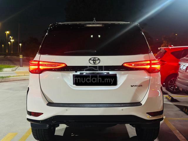2023 Toyota FORTUNER VRZ 2.8L (A) MIL 61K KM ONLY - 5