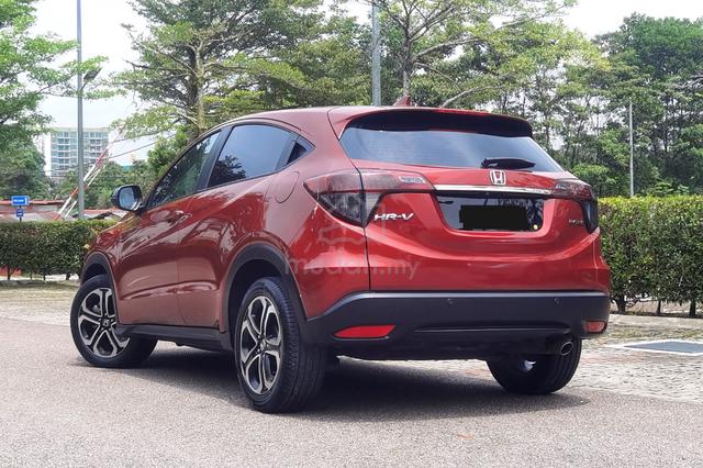 2021 Honda HR-V 1.8  (A) Full Leather (((OFFER))) - 2