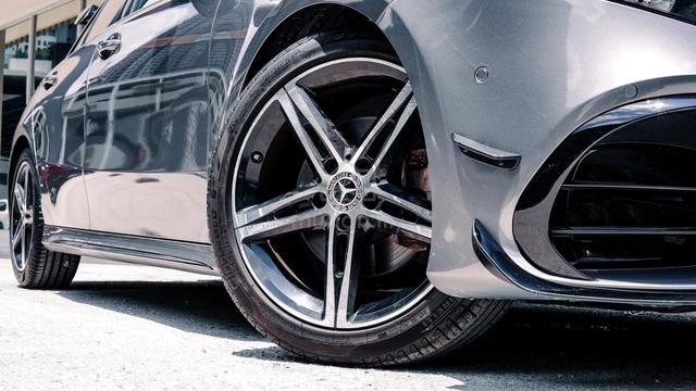 Mercedes Benz A200 1.3 CONVERT A45S AMG FLIFT 2019 - 5