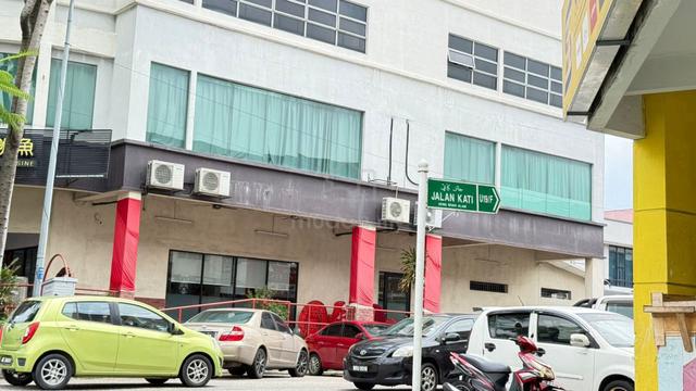 Ground Floor Shop At Kampung Baru Sungai Buloh For Sell 1