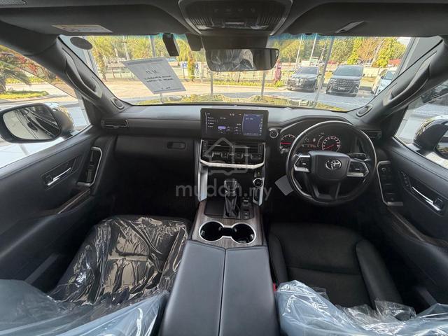 2023 Toyota LANDCRUISER LC300 3.5P ZX (A) - 4