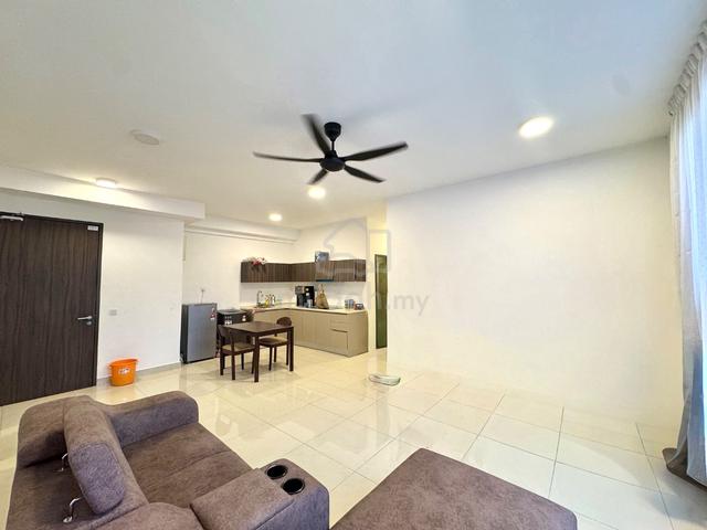 Henna Residence @ The Quartz WM 1