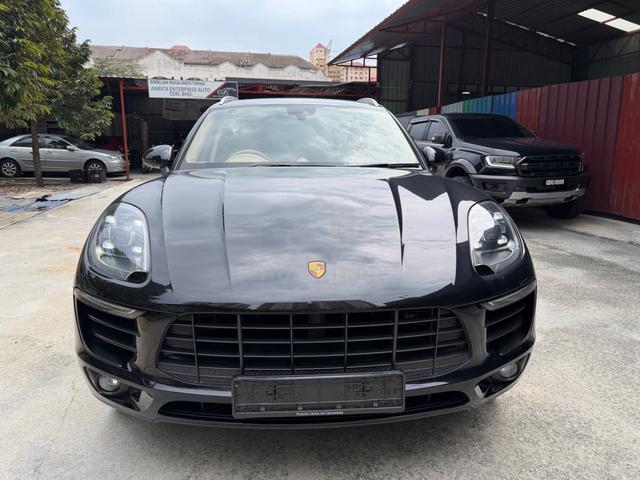 2016 Porsche MACAN F/SVR Porsche Warranty Til 2027 - 3