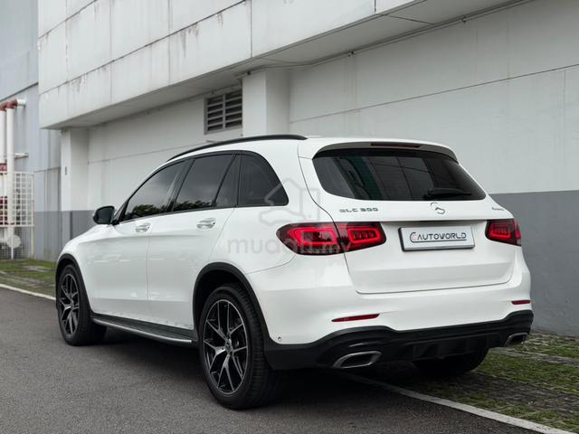2020 Mercedes Benz GLC300 2.0 4MATIC AMG F/SERVICE - 4