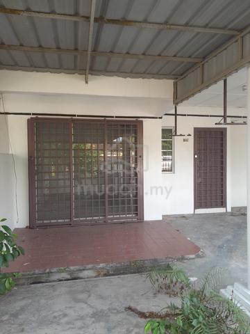 Cheap and Near Senai Airport 3