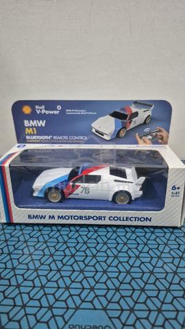 BMW M1 Bluetooth RC Car (1:41 Scale) - photo 2 of 4