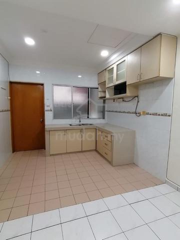 Townhouse, Wangsa Permai, Kepong [Well Maintain/Low Downpayment] 1