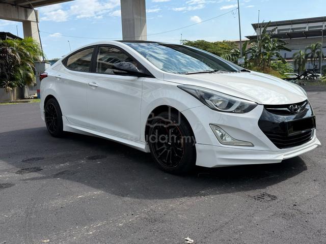 2015 Hyundai ELANTRA 1.6 ELEGANCE FACELIFT (A) - 4