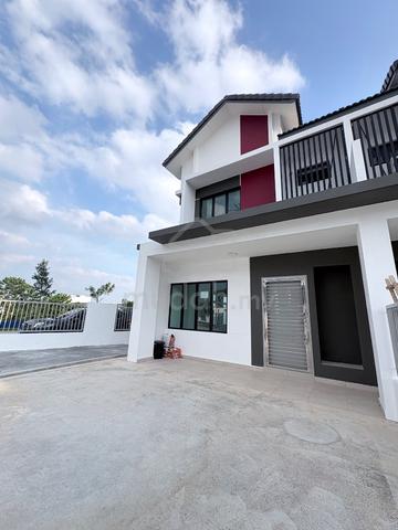End Lot @ Pasir Gudang for Rent 1