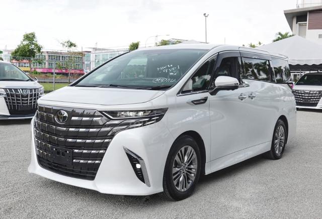 2025 Toyota ALPHARD 2.5 FULL SPEC Z JBL AUDIO (A) - 5