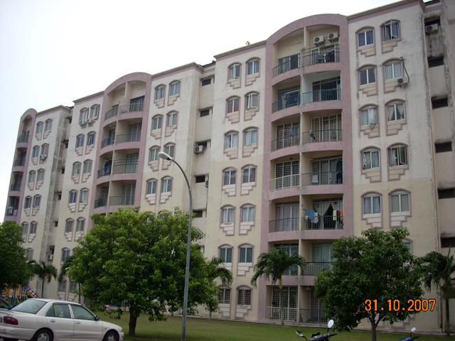 Kiara Apartment (Taman Mutiara) 1