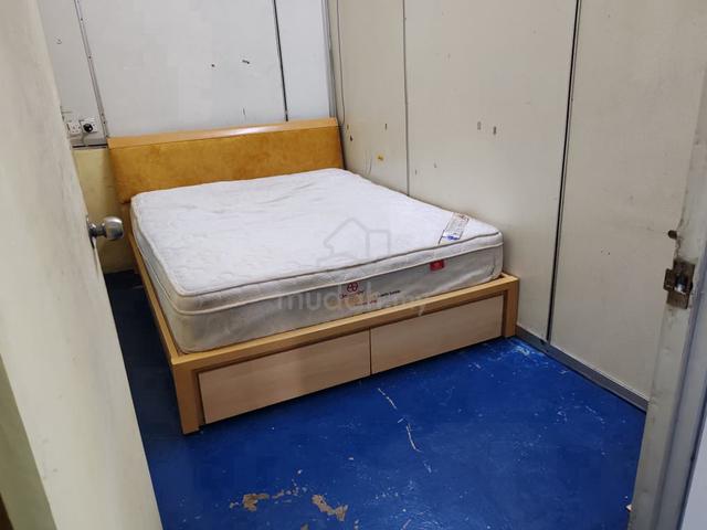 Room with bed at Taman Klang Utama, Klang 1