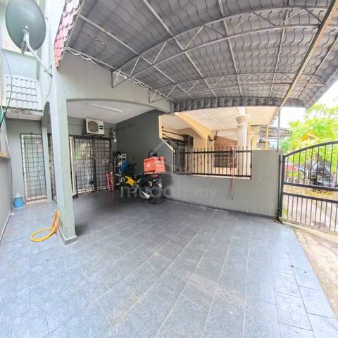 Rumah Cantik !! Double Storey Terrace Fasa 10, Taman Seri Gombak 1