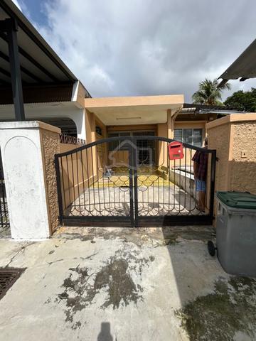 SIngle Storey House 3+1rooms Unfurnished @ Taman Gunung Emas Ulu Tiram 1
