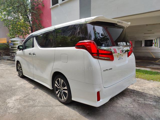 13K MILEAGE ONLY 2021 Toyota ALPHARD 2.5 SC DIMBSM - 2