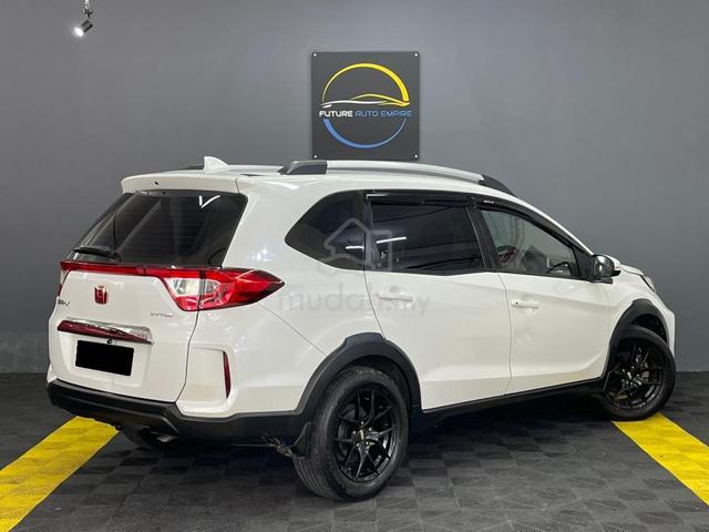 Honda BR-V E 1.5L / 7 SEATER MPV / MODULO / BRV - 3