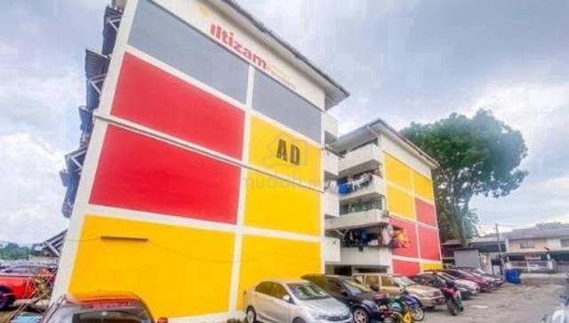 Flat Pandan Indah 1