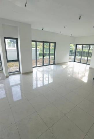 Sunway Lenang Heights, Jb, Double Storey Semi D, End Lot, gng 1