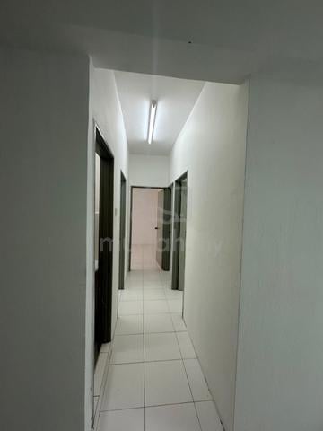 Pinang Laguna 1