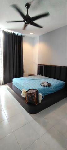 Setia Tropika / Caryota Square / double storey / below market 1