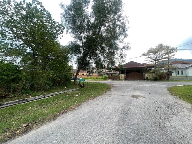Lot Banglo Corner Desa Seri Tanah Hitam Chemor Perak 1