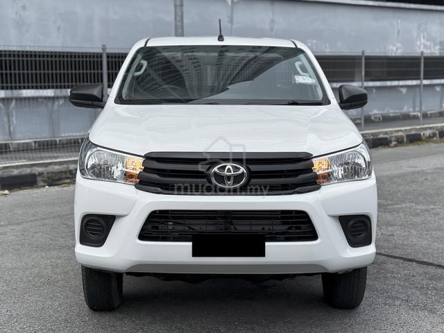 2020 Toyota HILUX 2.4 MT MY17 AN120 FACELIFT (M) - 2