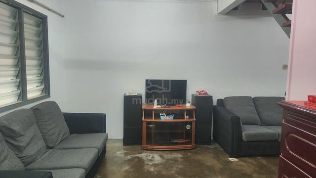 Fully Furnished 2Storey For Rent @ Semenyih 1