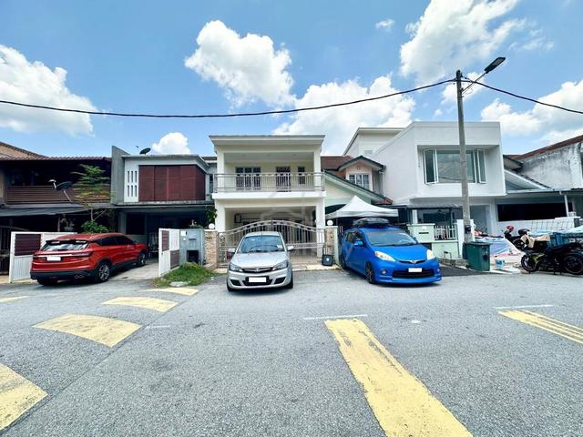RENOVATED Double Storey Terrace, Taman Gombak Permai Batu Caves 1
