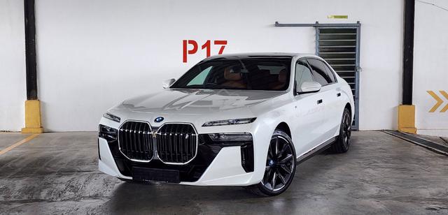 2023 Bmw I7 1.0 XDRIVE60 M SPORT G70 (A) MIL1000KM - 1