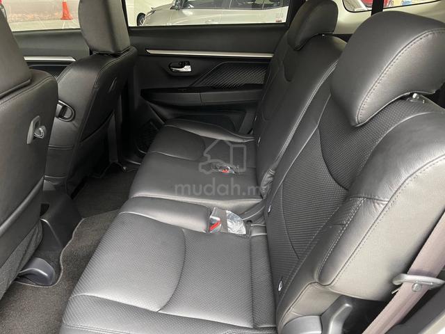 2025 Perodua ARUZ 1.5 AV - SUPER LOW MILEAGE - 4