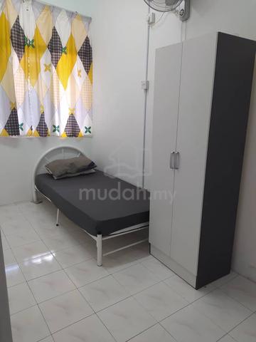 Bilik Sewa Lelaki di Hentian Kajang 1