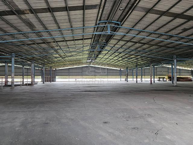 Sepanggar Warehouse 122,500ft² 1