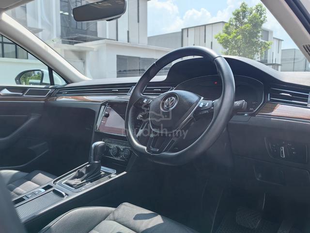 2019 Volkswagen PASSAT 2.0 TSI B8 F/LOAN F/SERVICE - 5